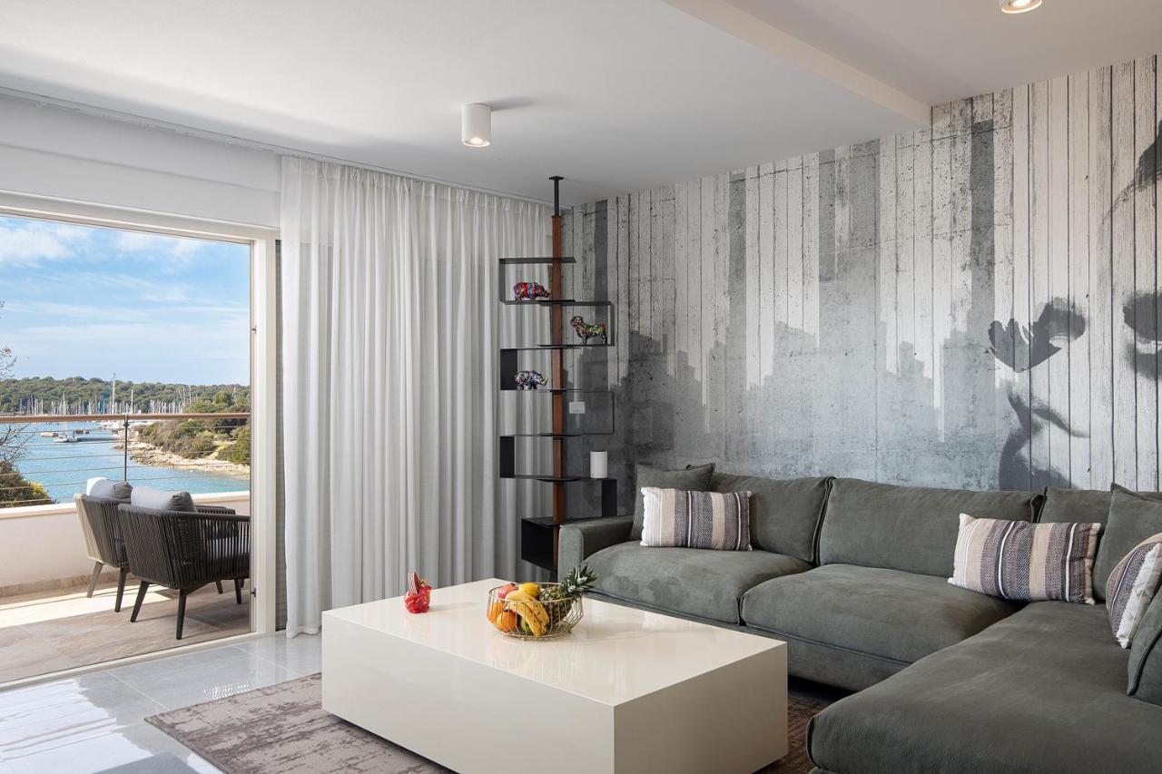 Apartman Damjan Pjescana Uvala Exterior photo