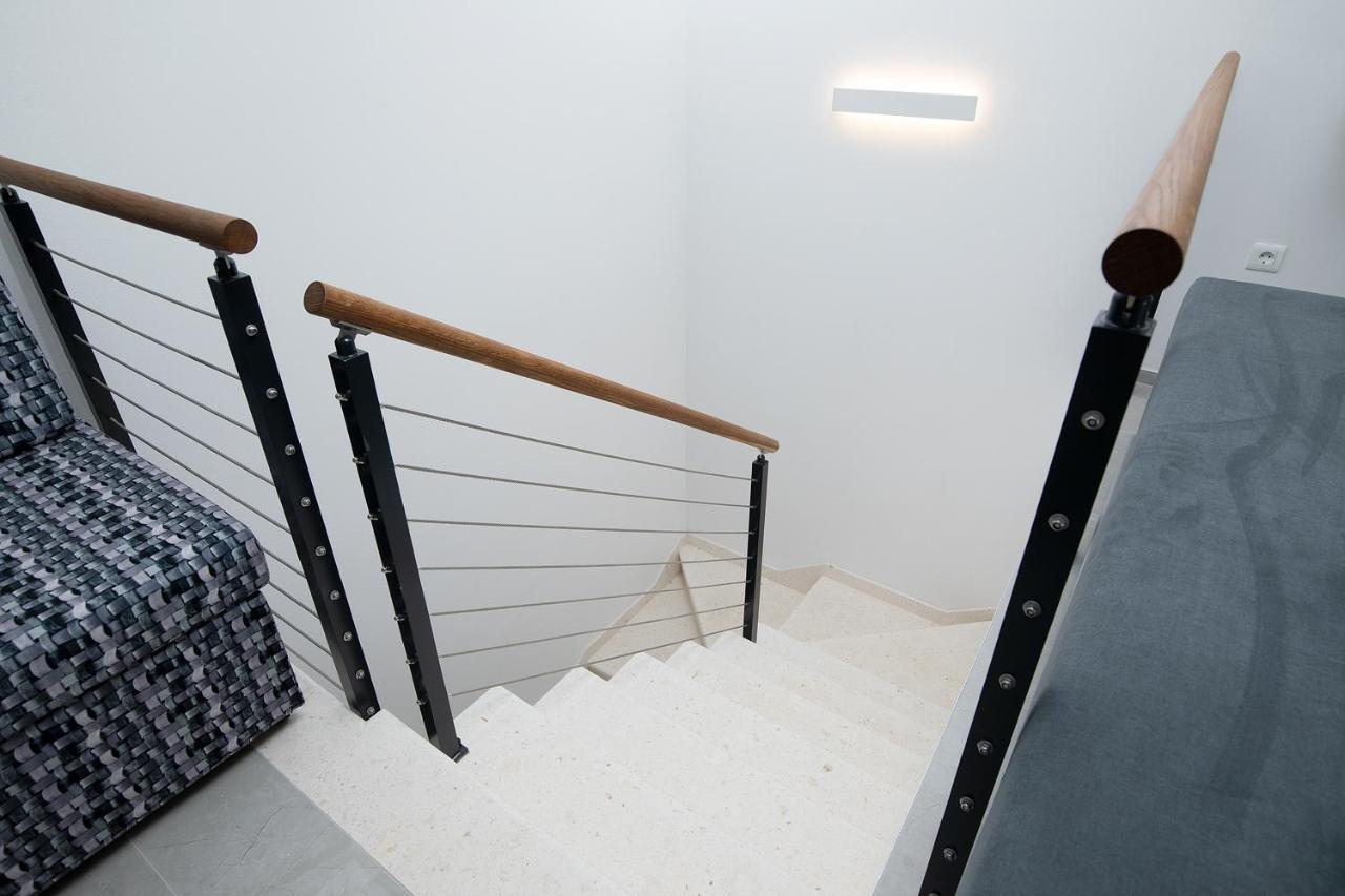 Apartman Damjan Pjescana Uvala Exterior photo
